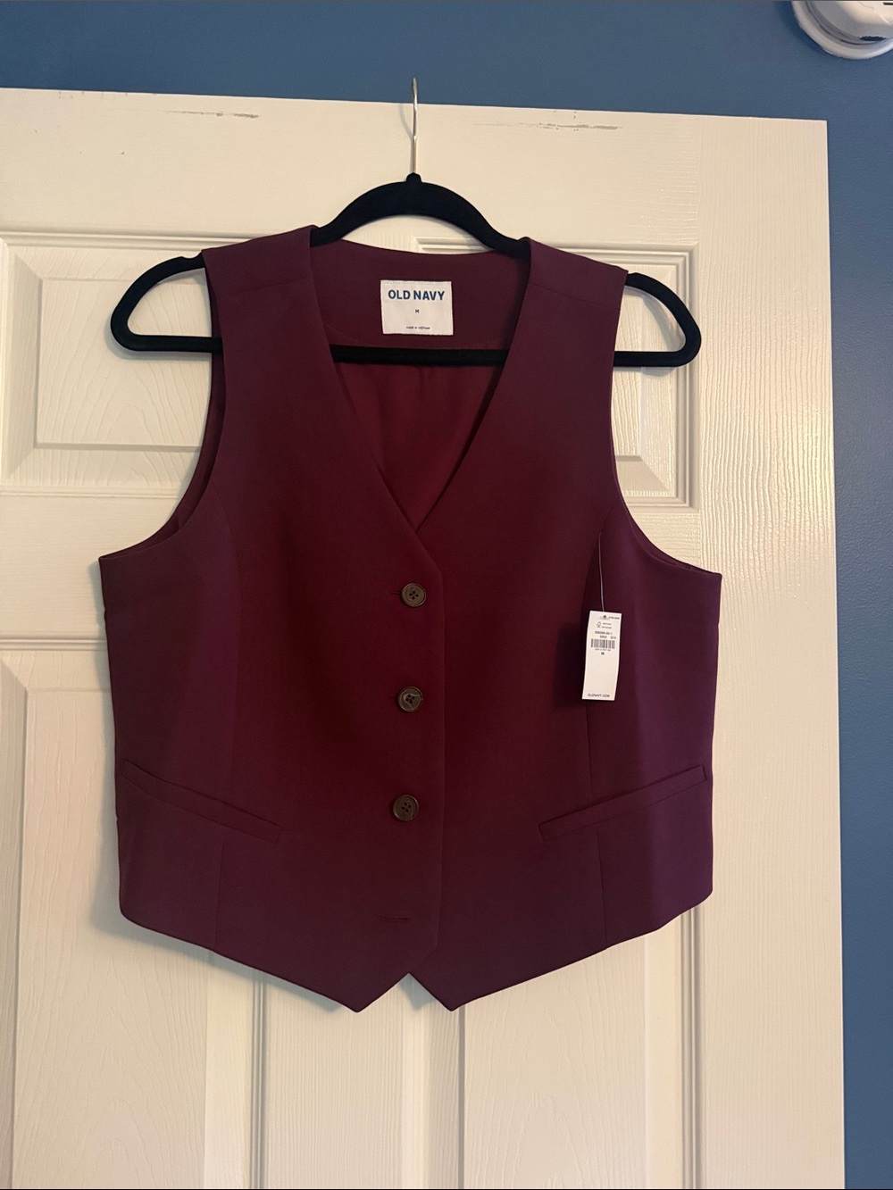 Old Navy Women's Wine Red Button-Front Vest